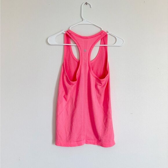 Lululemon Swiftly Tech Racerback Tank Top - Picture 2 of 3